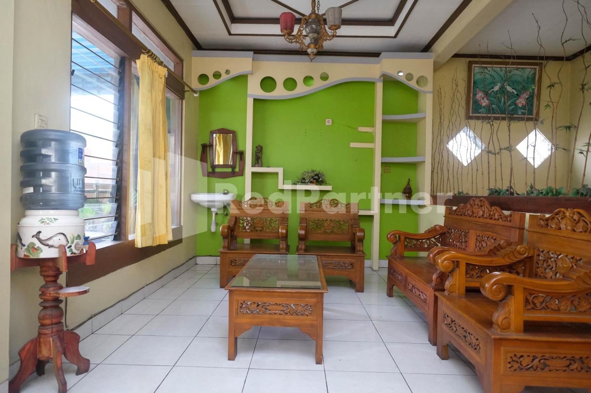 Hotel Sido Langgeng Tawangmangu Mitra Reddoorz Esterno foto