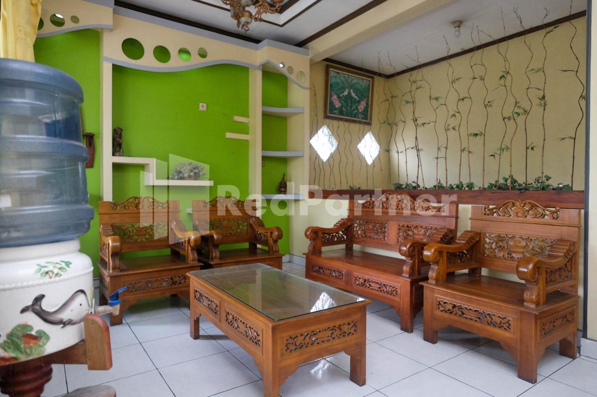 Hotel Sido Langgeng Tawangmangu Mitra Reddoorz Esterno foto